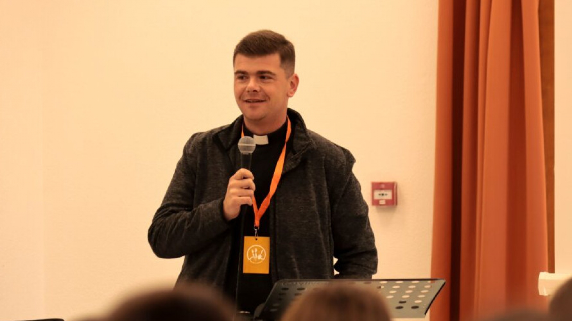 Beszélgetés a Márton Áron Főgimnázium új iskolalelkészével, Kovács Szabolccsal