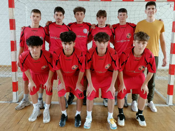 Első helyezés a városi labdarugó bajnokságon