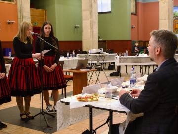 Ott, ahol a múlt él